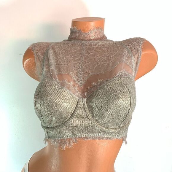 Victoria’s Secret Dream Angels Lined Demi metallic lace and mesh bra - Picture 7 of 8